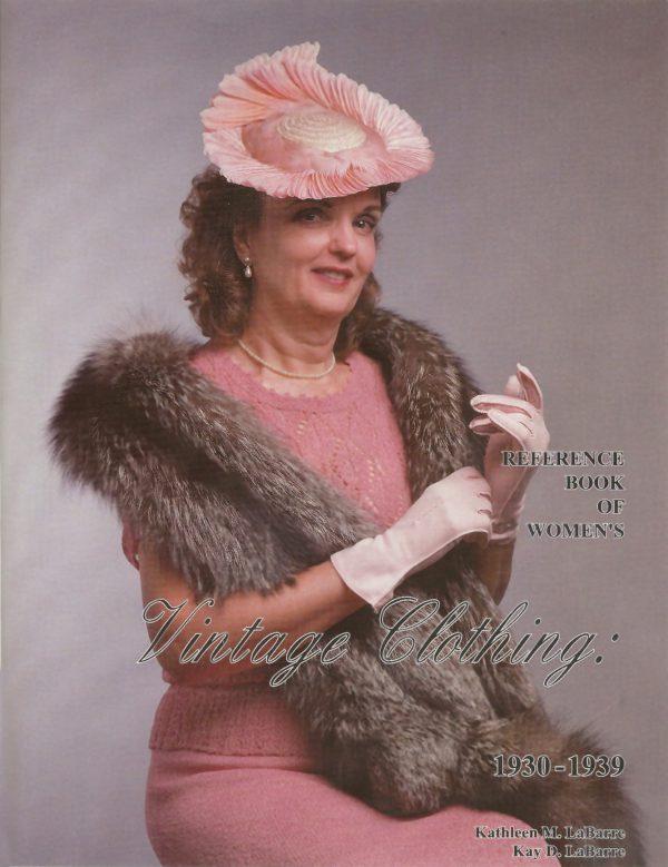 Reference Book of Women's Vintage Clothing 1930-1939